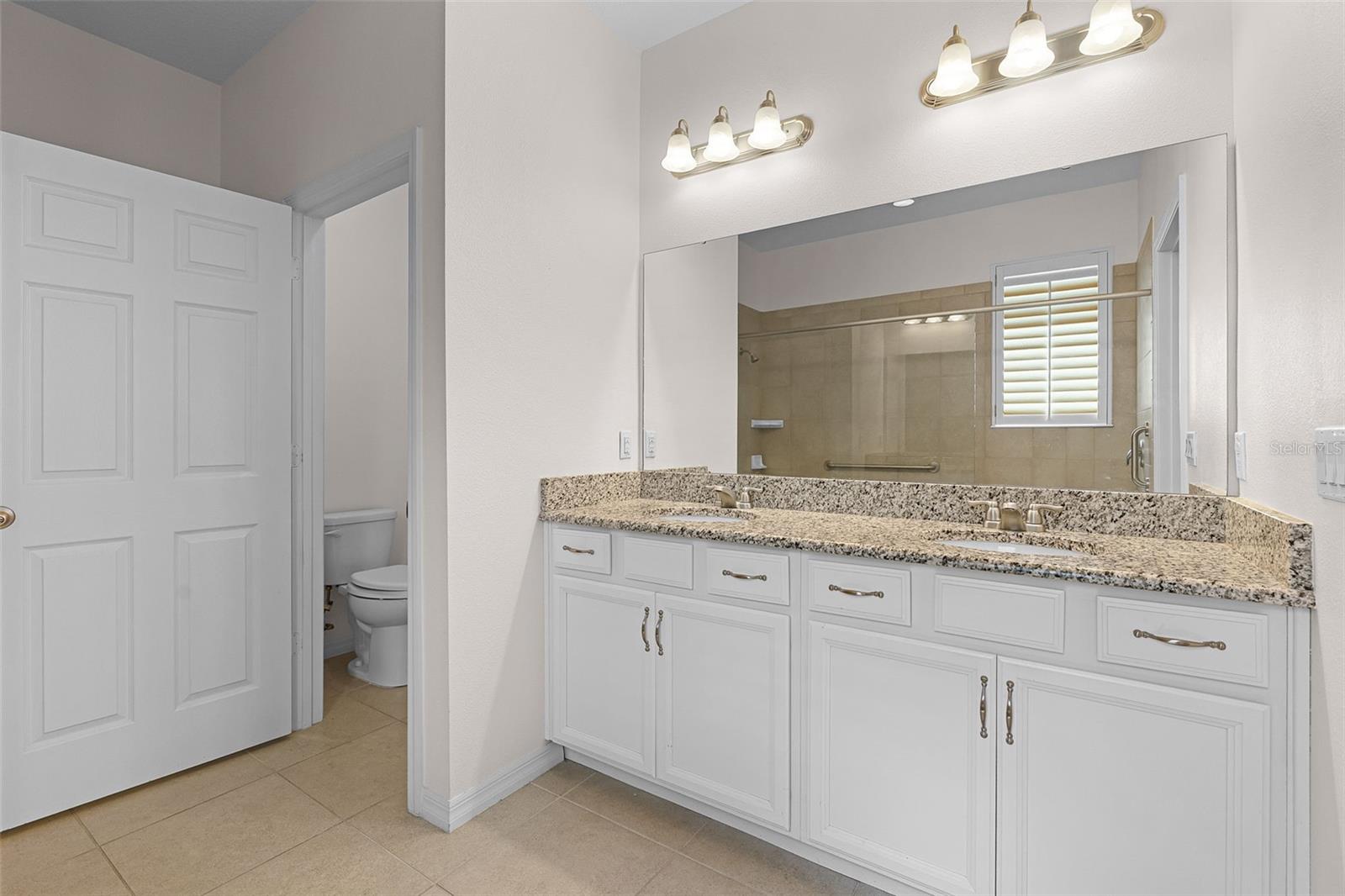 Image 18 of 28 For 1452 Cabot Drive