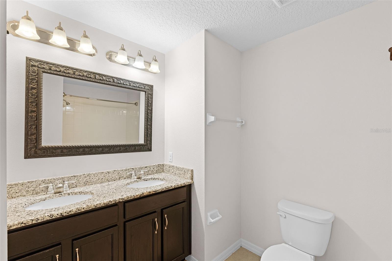 Image 22 of 28 For 1452 Cabot Drive