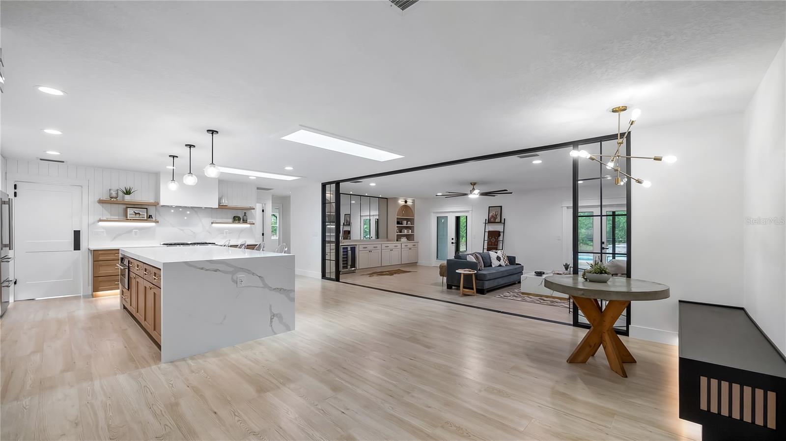 Image 10 of 77 For 15520 Vinola Drive