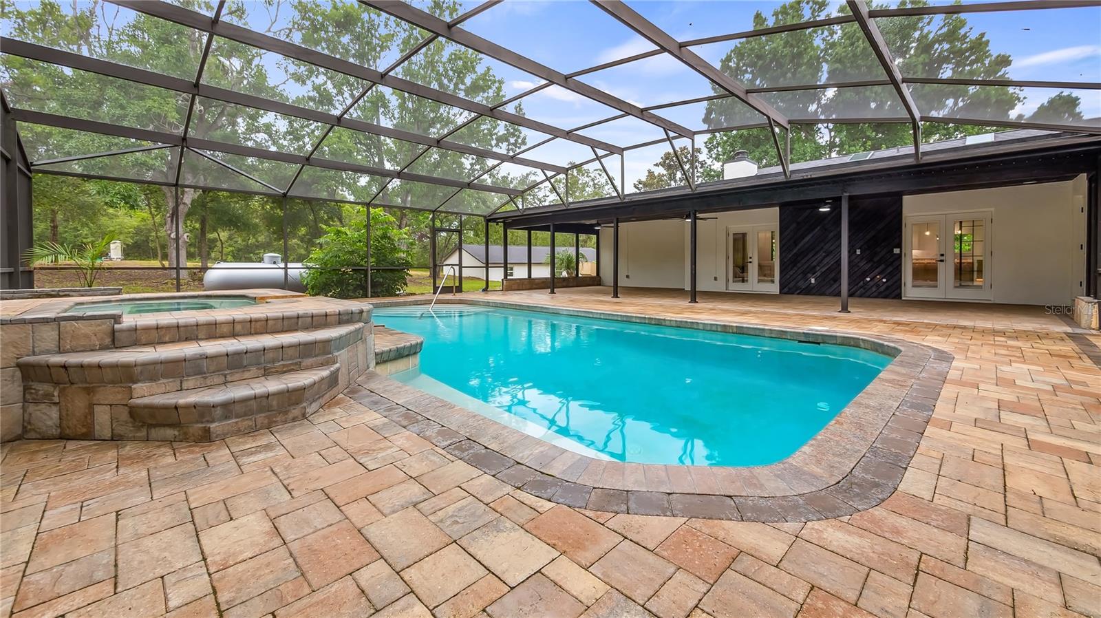 Image 61 of 77 For 15520 Vinola Drive