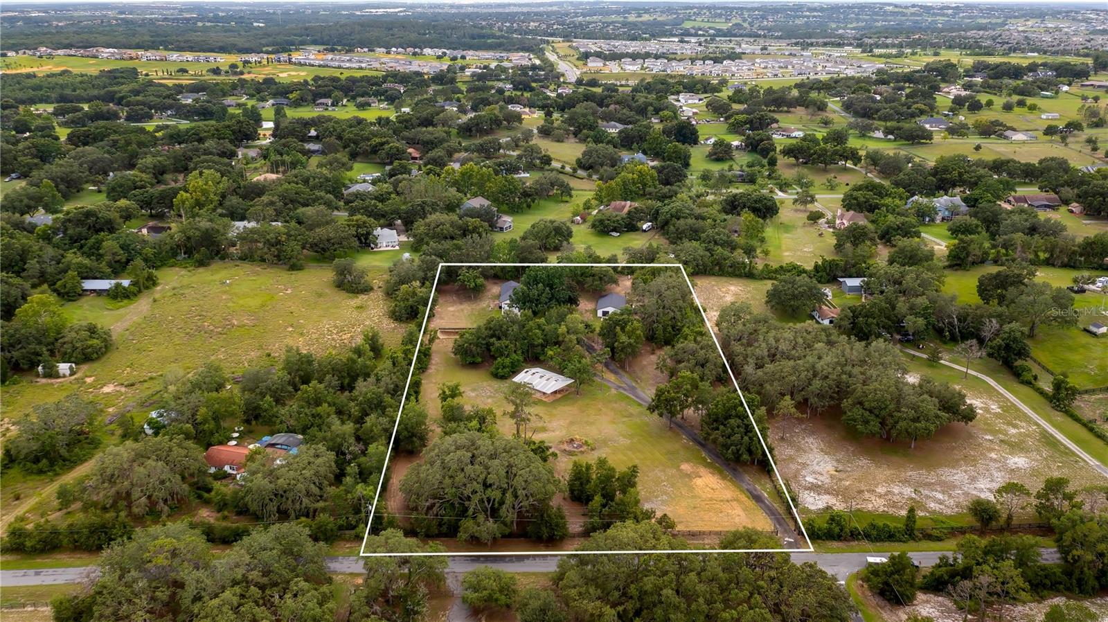 Image 74 of 77 For 15520 Vinola Drive