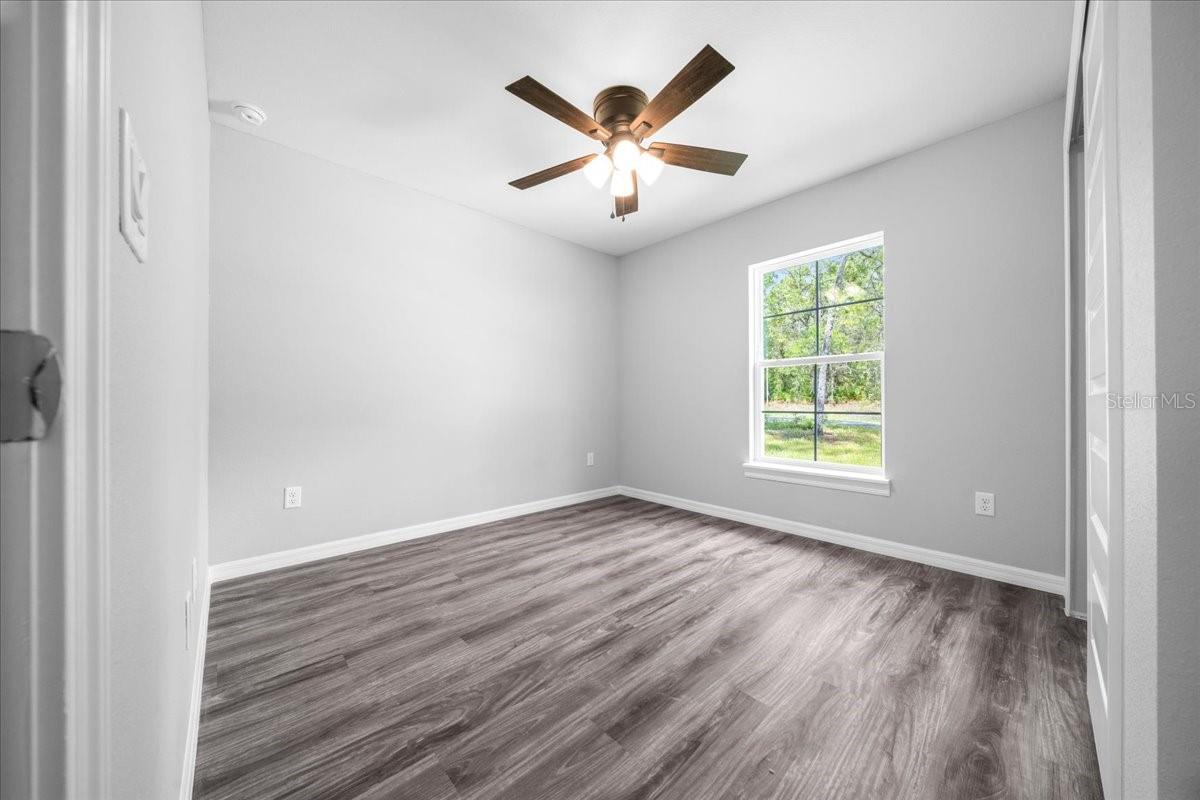 Listing photo id 17 for 6755 Edelweiss Way