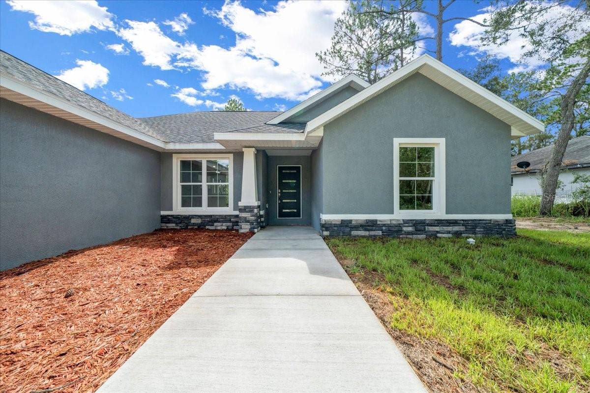 Listing photo id 0 for 6755 Edelweiss Way