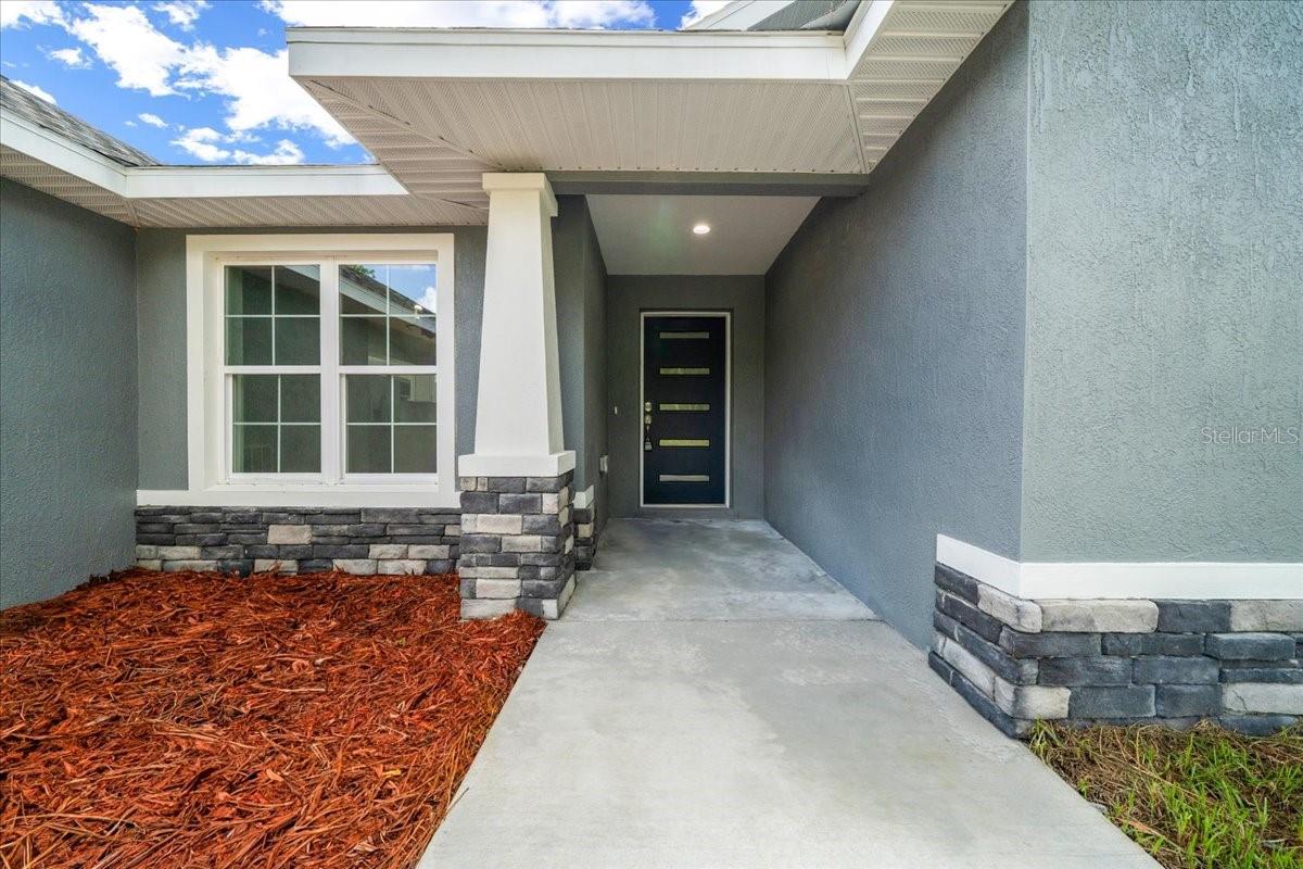 Listing photo id 1 for 6755 Edelweiss Way