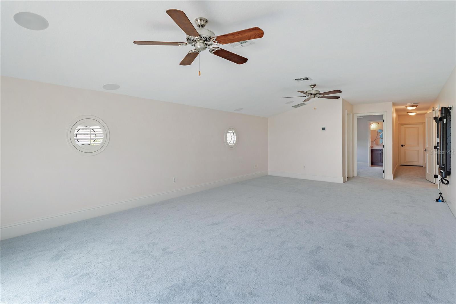 Image 58 of 70 For 5137 Tildens Grove Boulevard