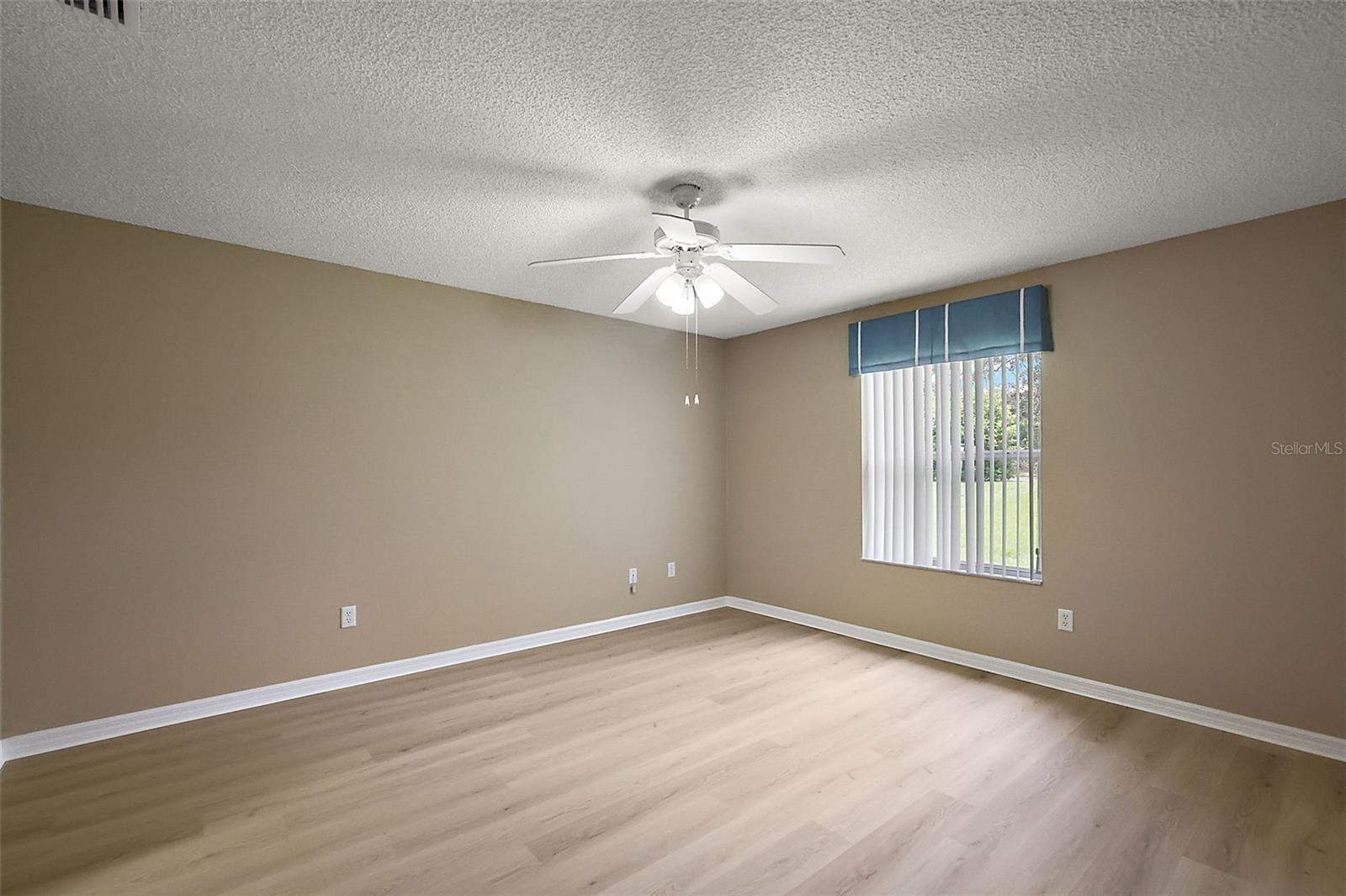 Image 17 of 28 For 1268 Camero Drive