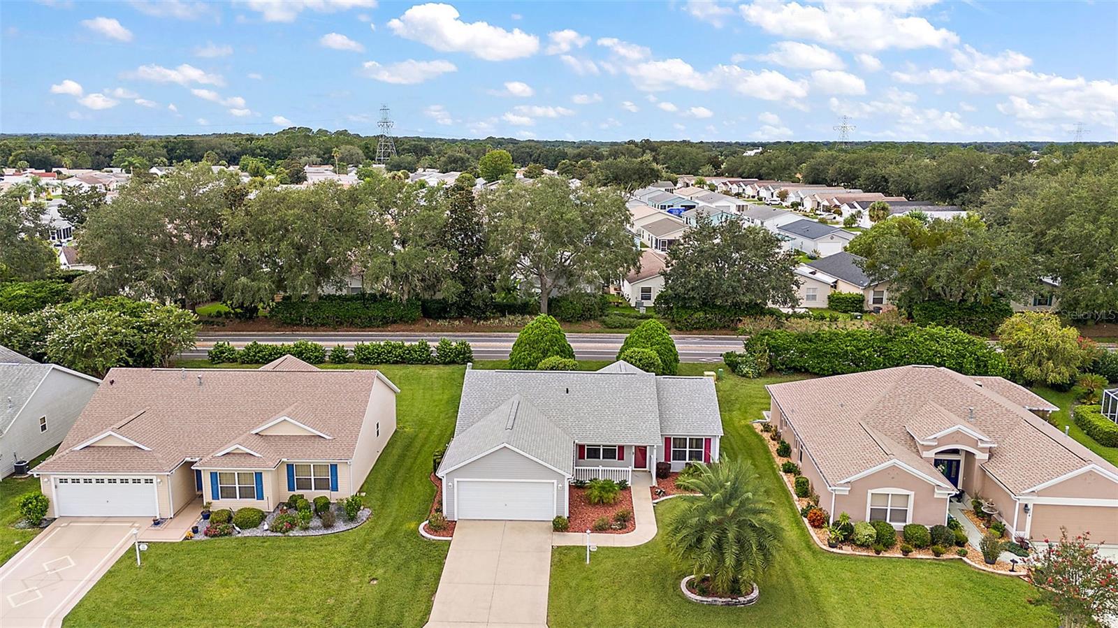 Image 4 of 28 For 1268 Camero Drive