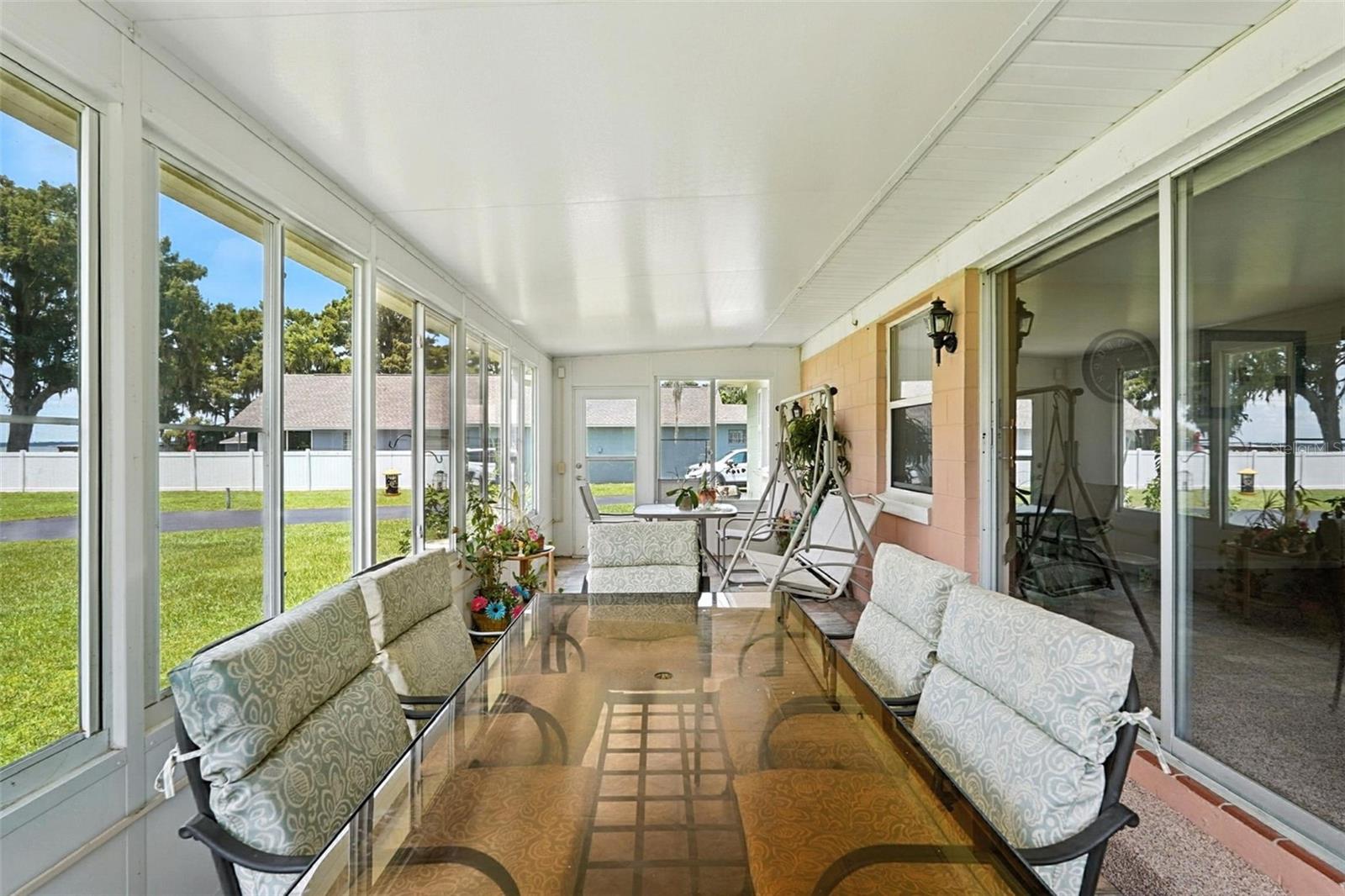 Image 10 of 57 For 32721 Lake Eustis Drive