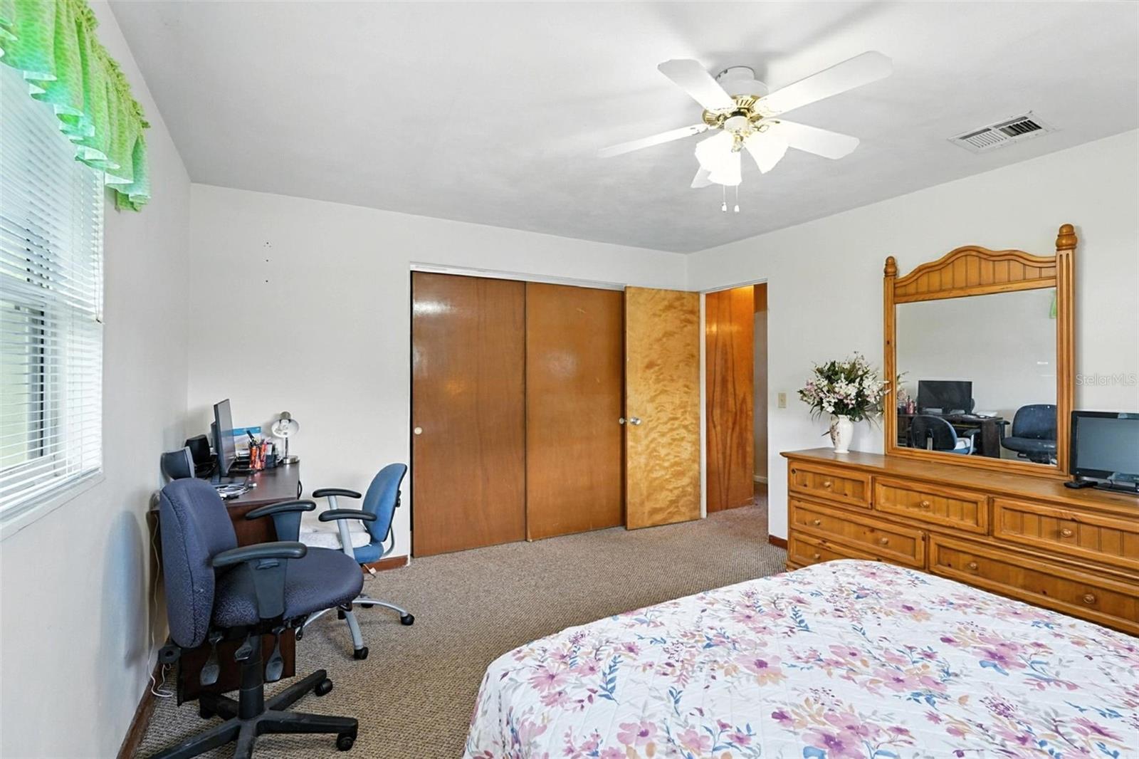 Image 20 of 57 For 32721 Lake Eustis Drive