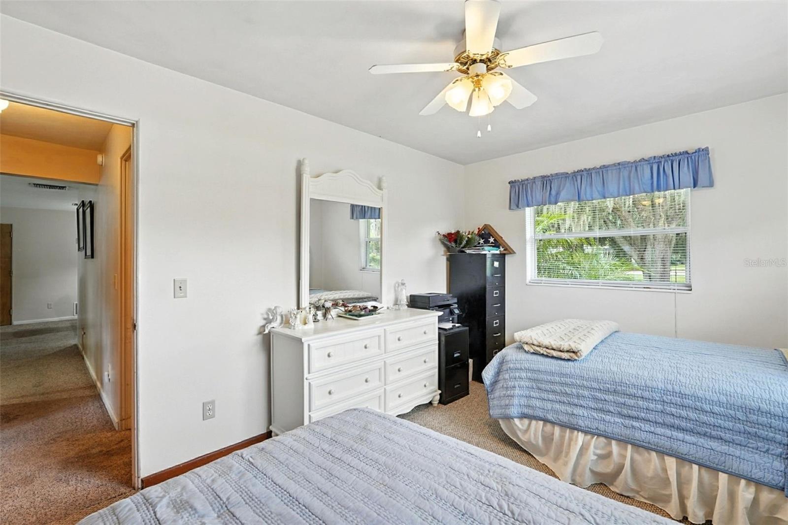 Image 26 of 57 For 32721 Lake Eustis Drive