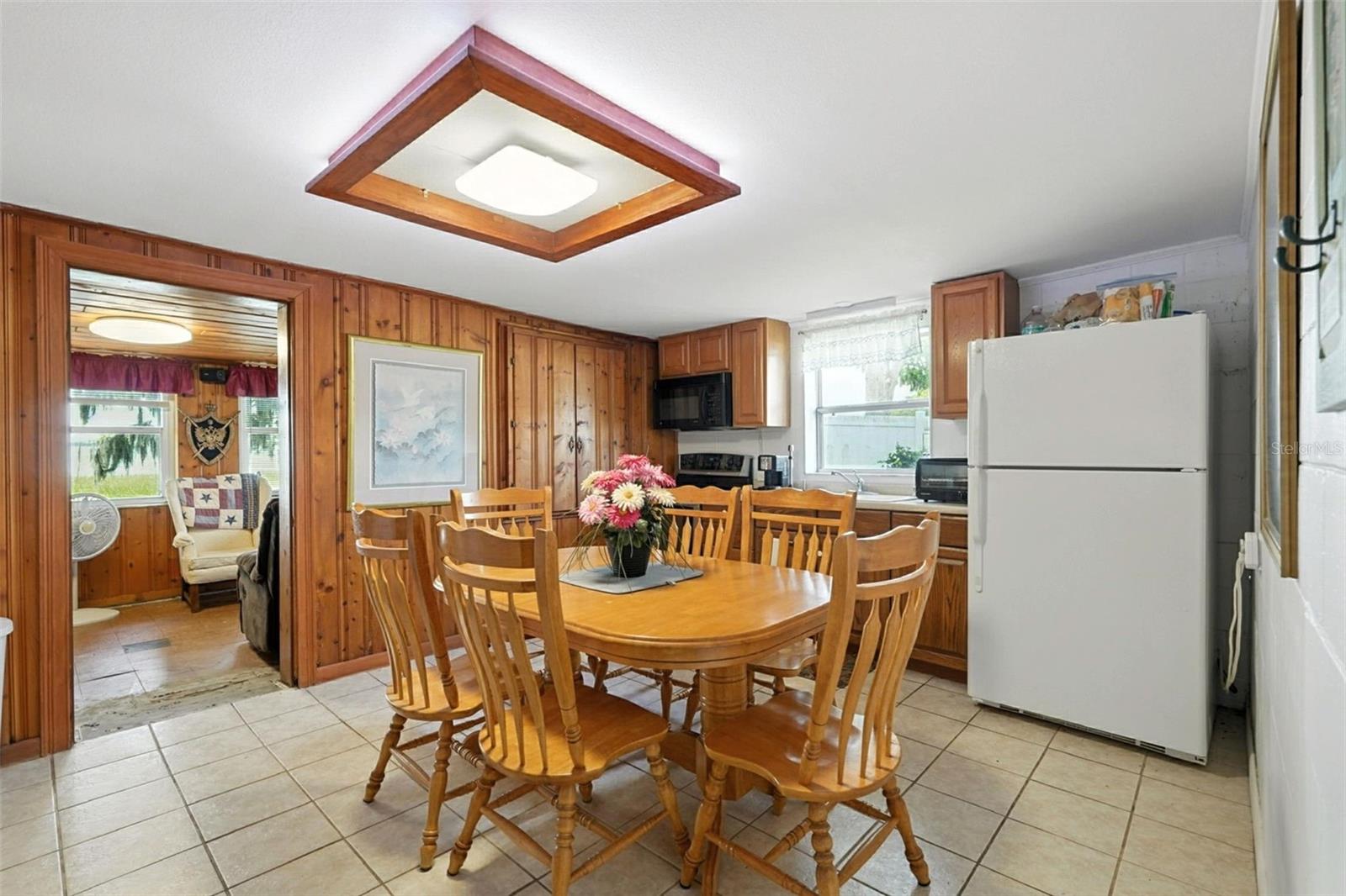 Image 33 of 57 For 32721 Lake Eustis Drive