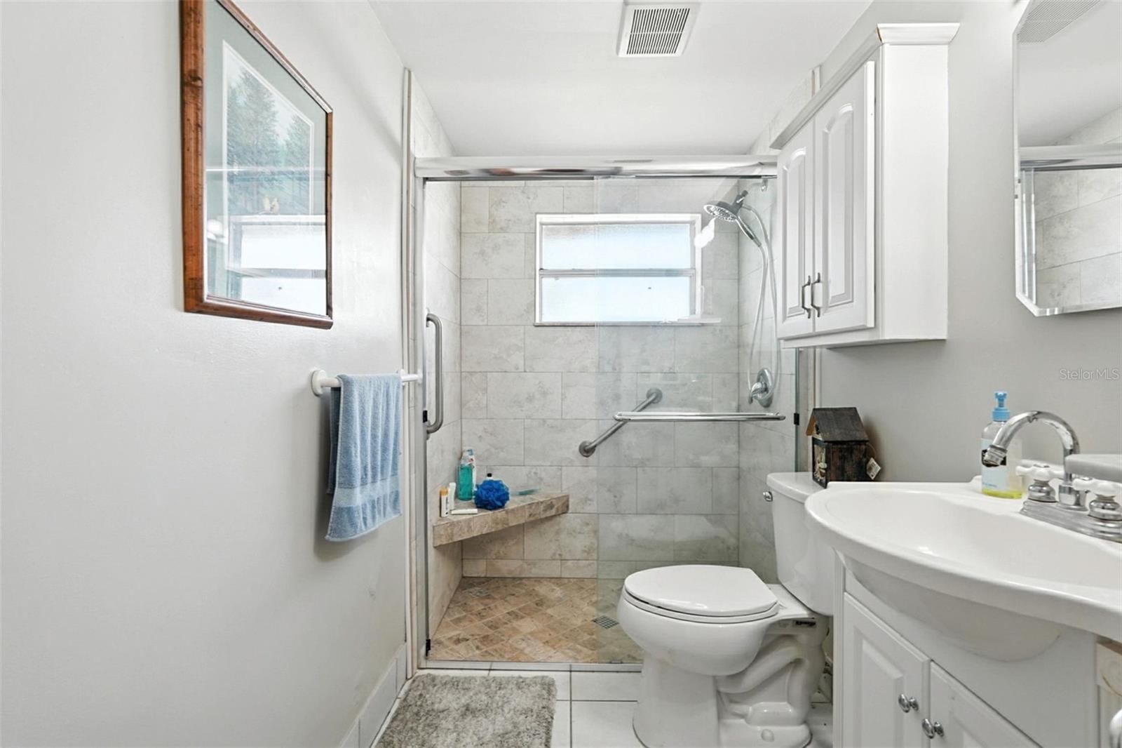 Image 37 of 57 For 32721 Lake Eustis Drive