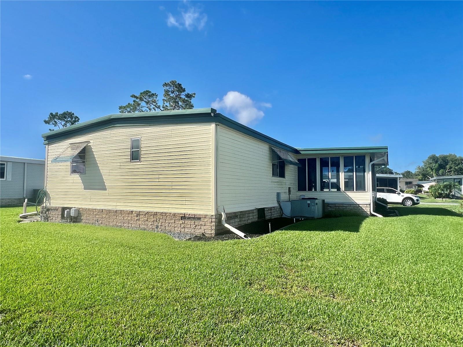 Image 52 of 54 For 428 Hawthorne Boulevard