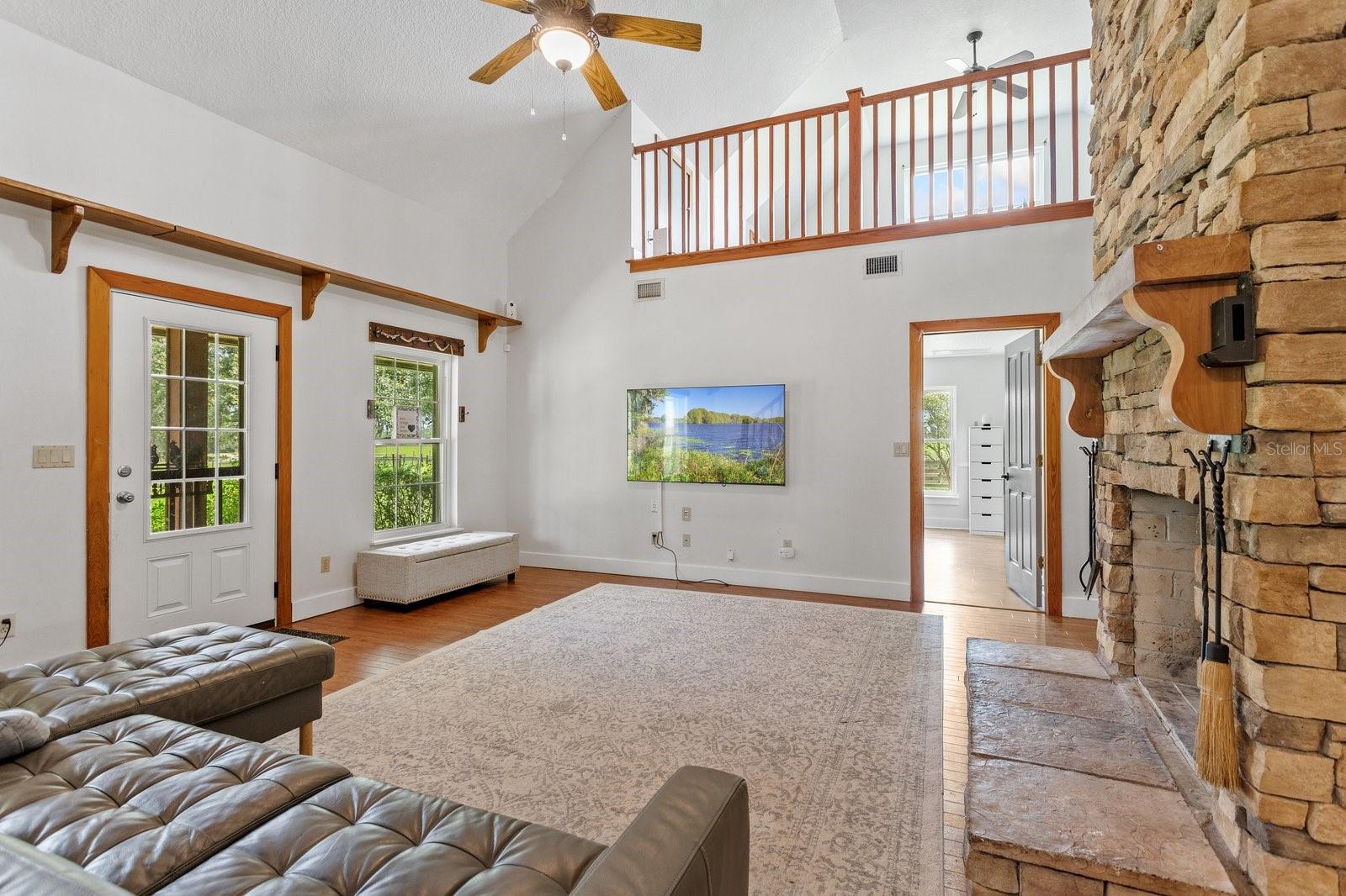 Image 11 of 59 For 11511 Mattioda Road