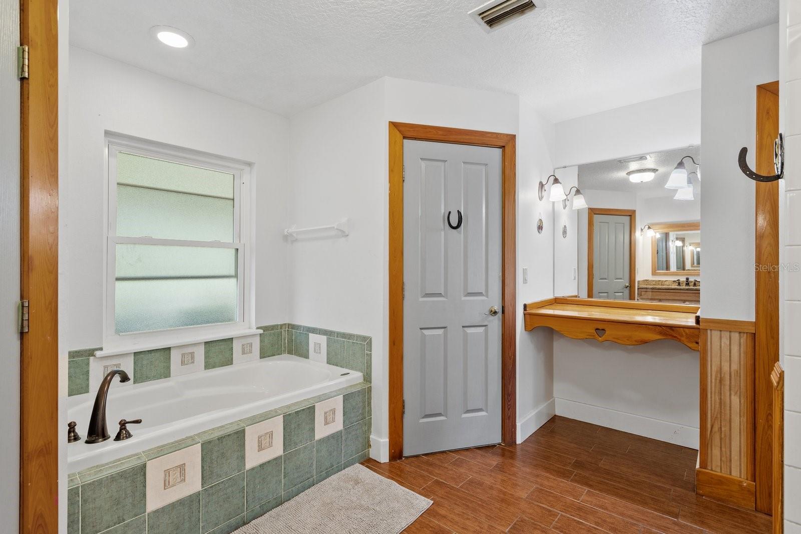 Image 16 of 59 For 11511 Mattioda Road
