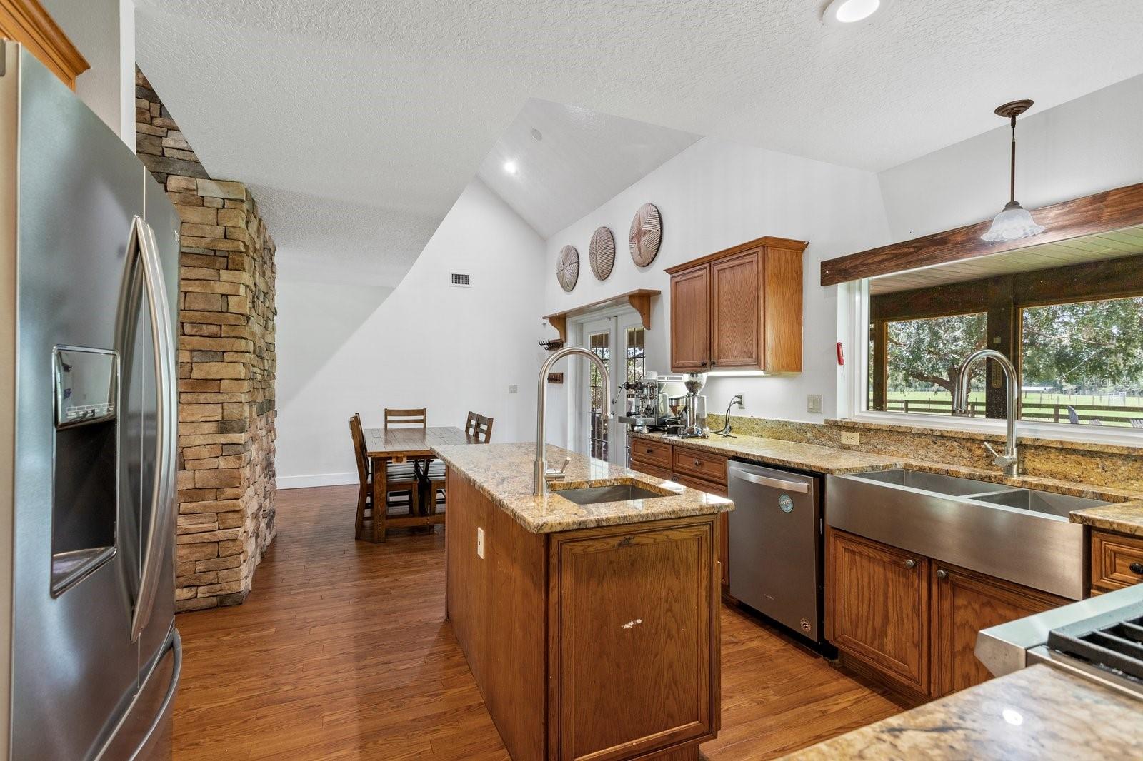 Image 19 of 59 For 11511 Mattioda Road