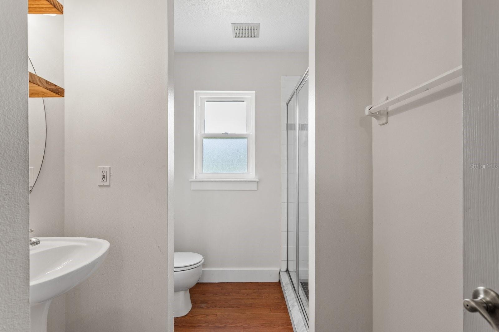 Image 26 of 59 For 11511 Mattioda Road