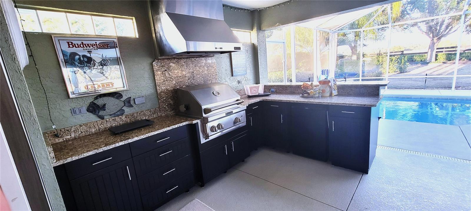 Image 3 of 43 For 255 Matisse Avenue