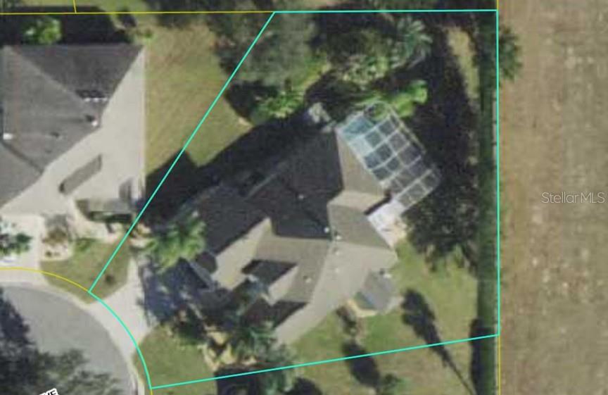 Image 40 of 43 For 255 Matisse Avenue