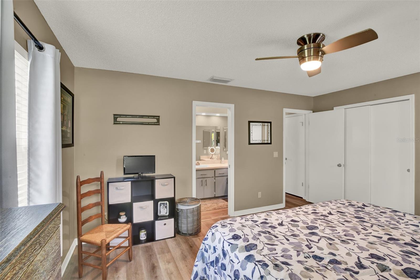 Image 14 of 32 For 5648 Laver Street