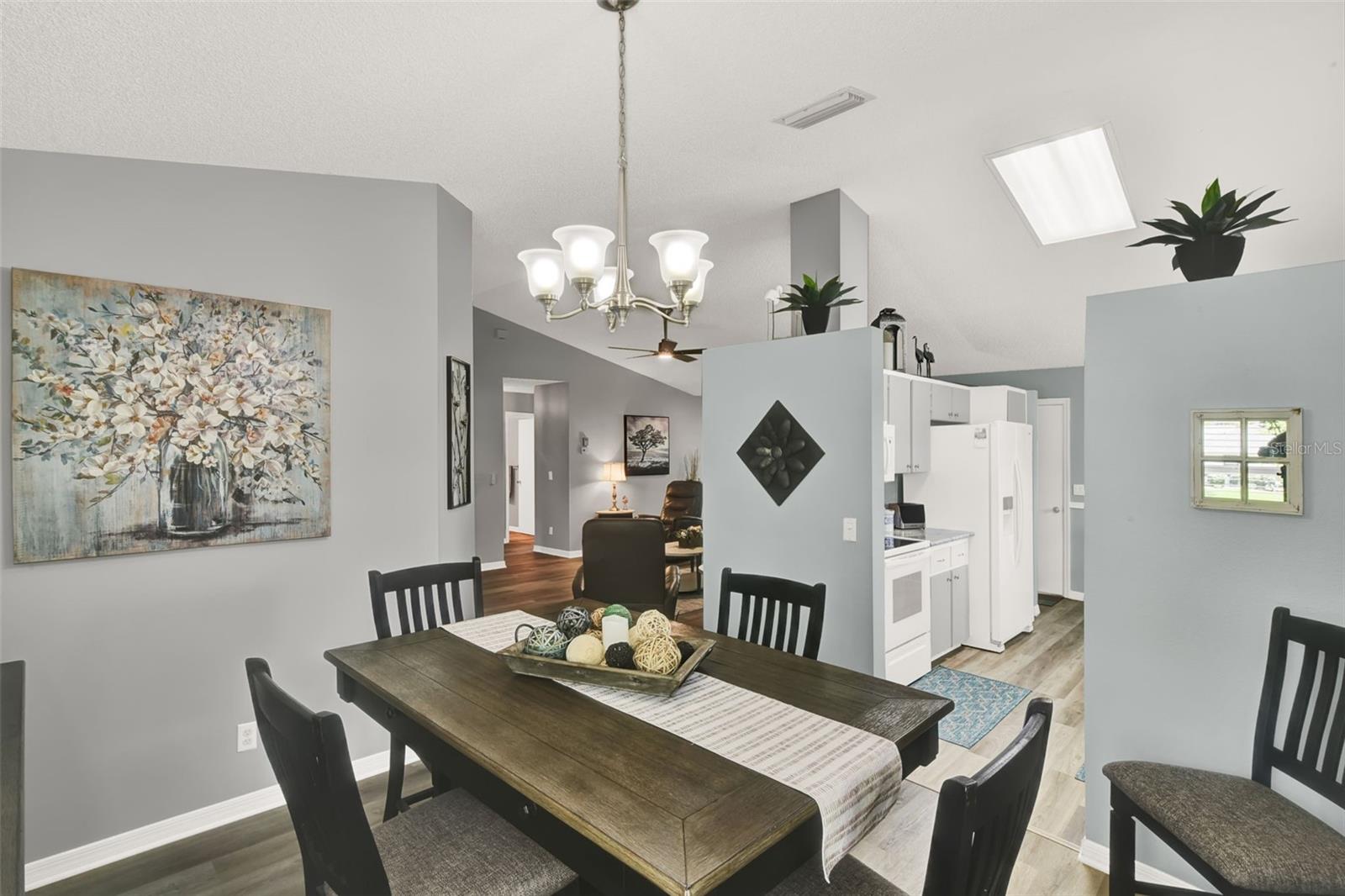 Image 8 of 32 For 5648 Laver Street