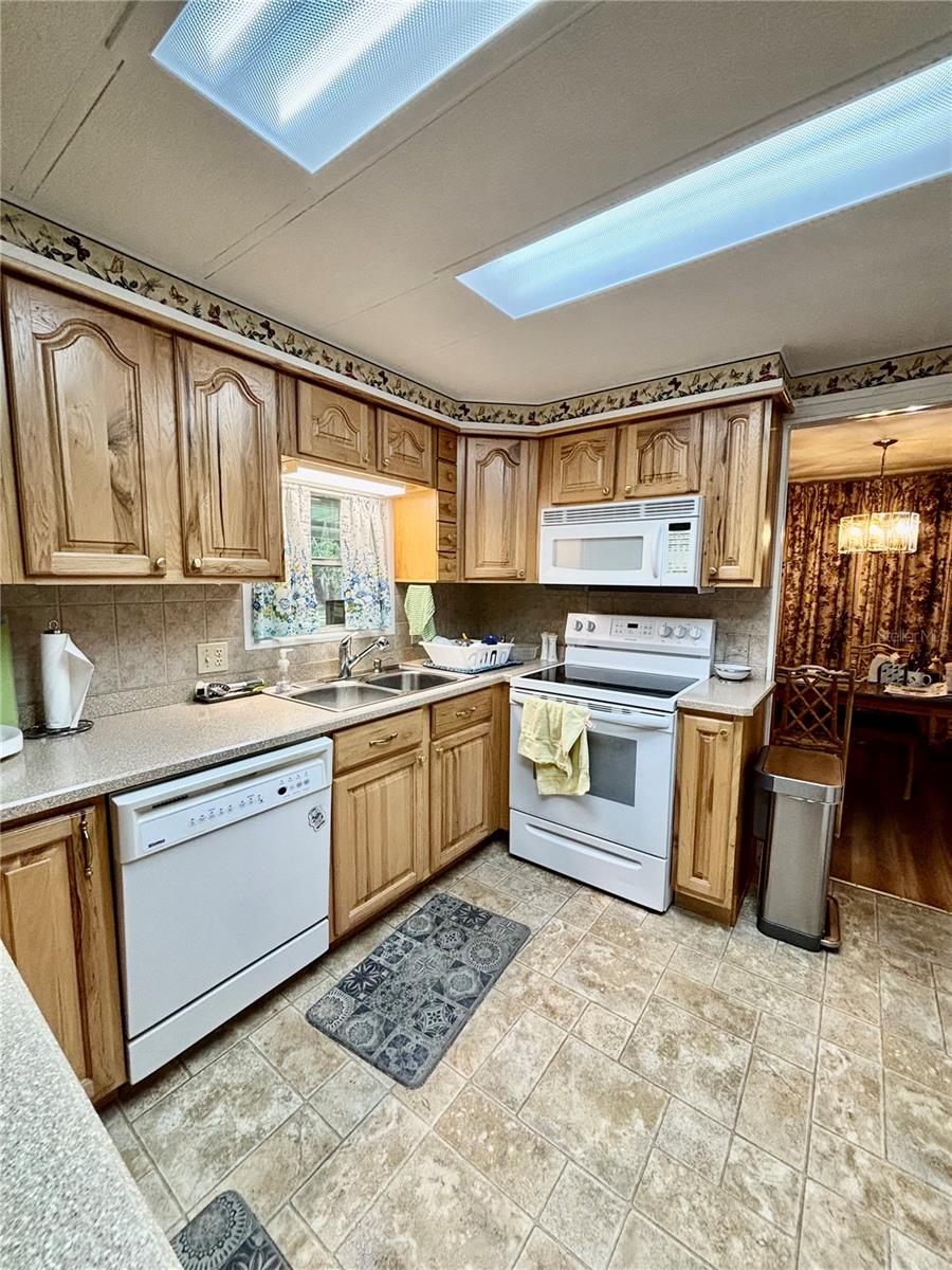 Image 5 of 12 For 21 Bobwhite Road