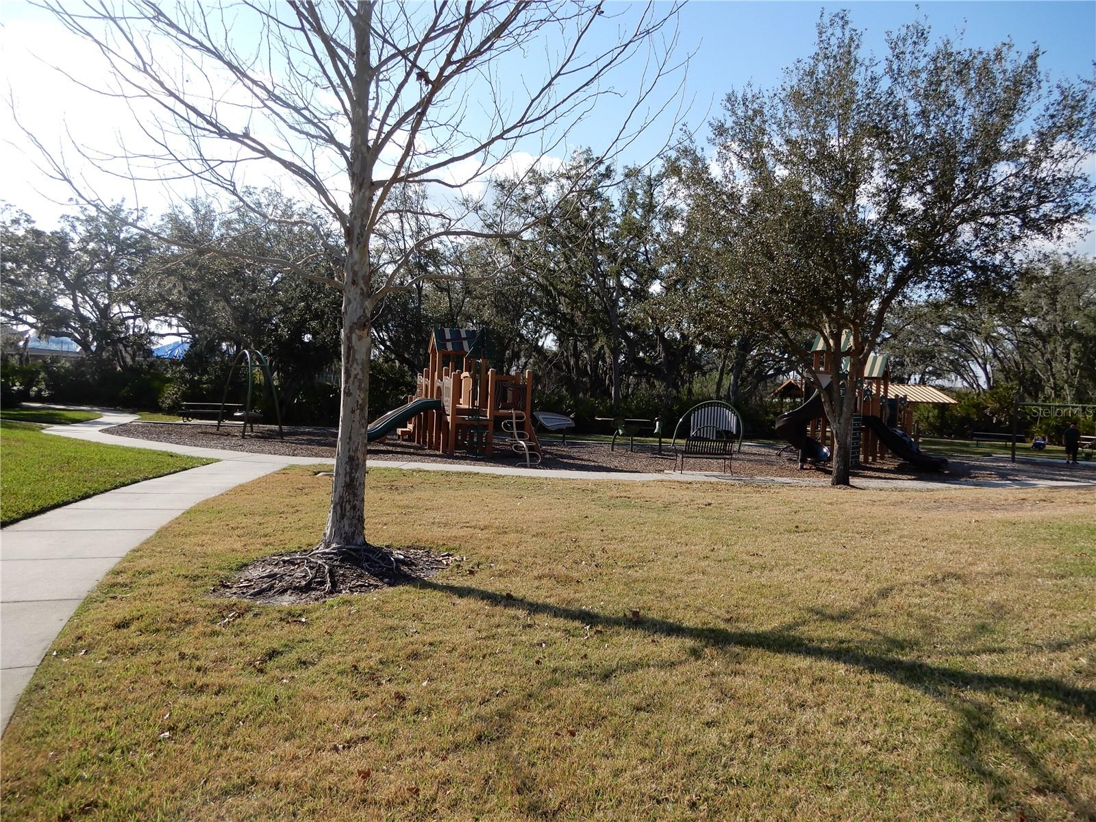 Image 28 of 33 For 1408 Diamond Loop Drive