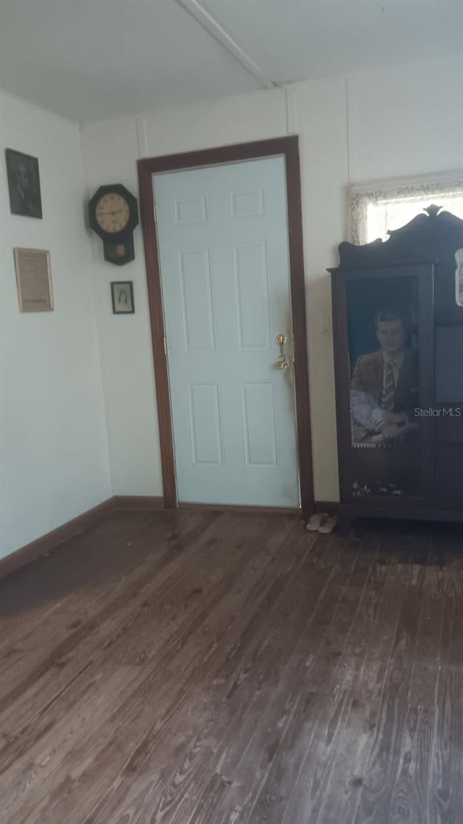 Image 12 of 20 For 2693 Cr 426f