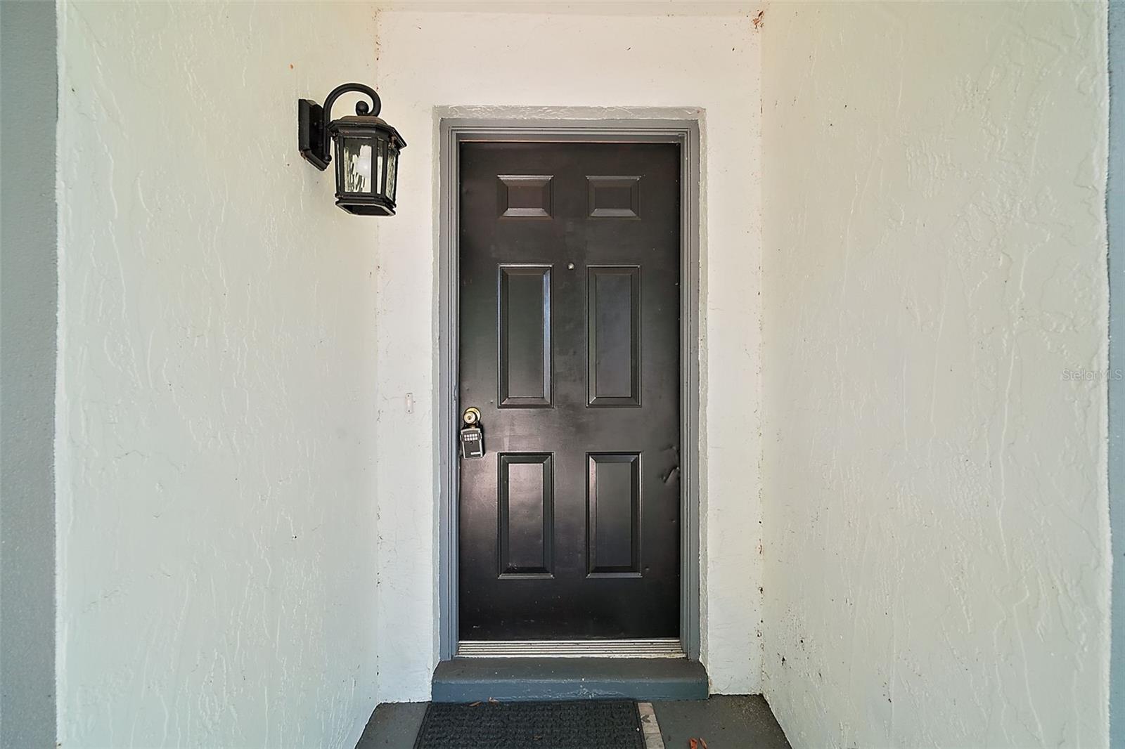 Image 3 of 36 For 17515 Hillside Drive