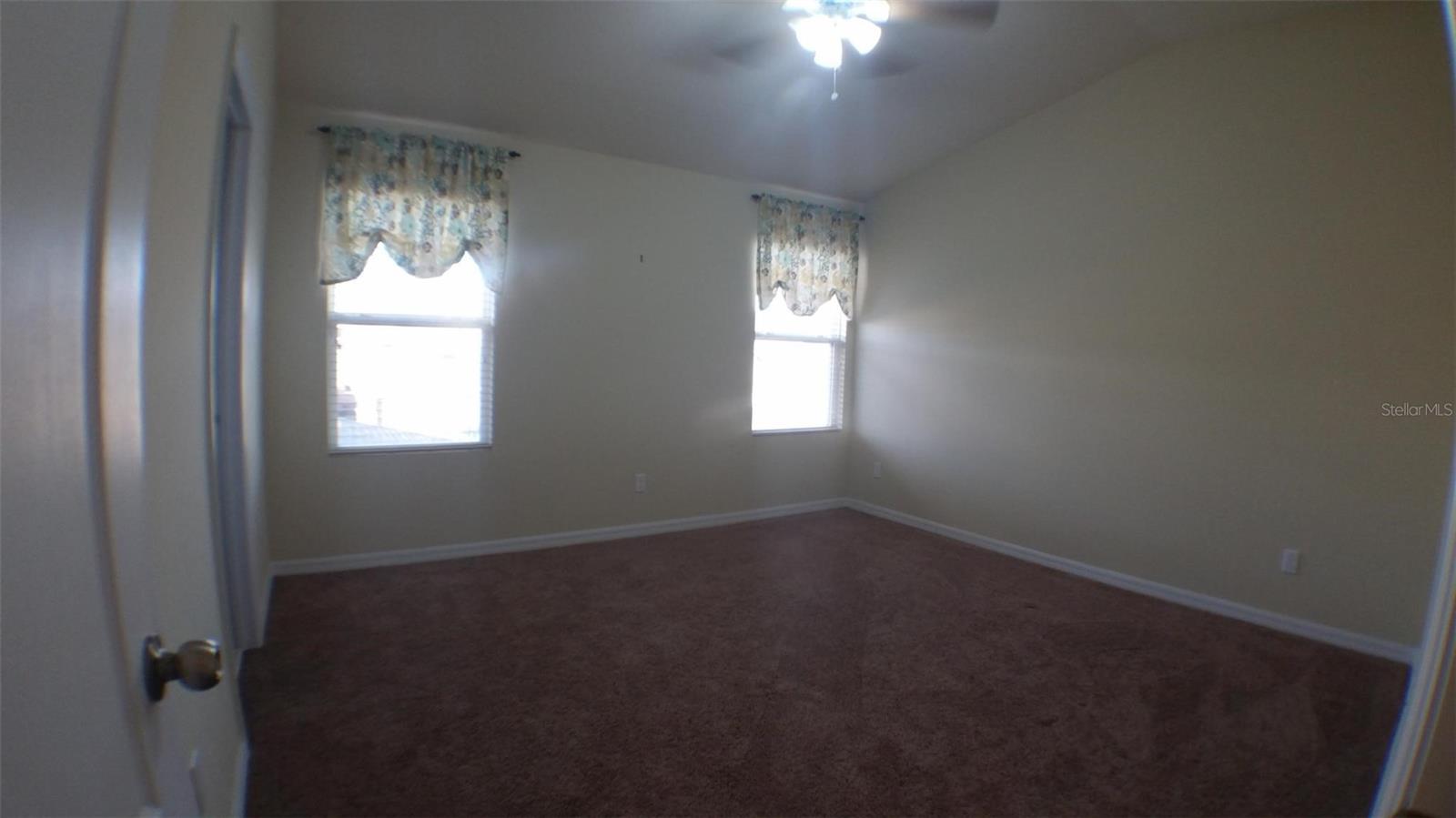 Image 6 of 24 For 550 Juniper Springs Drive