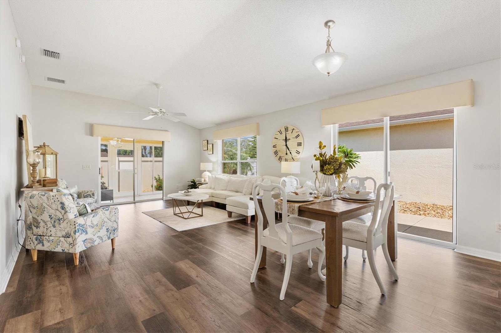 Image 9 of 42 For 610 Danbury Street