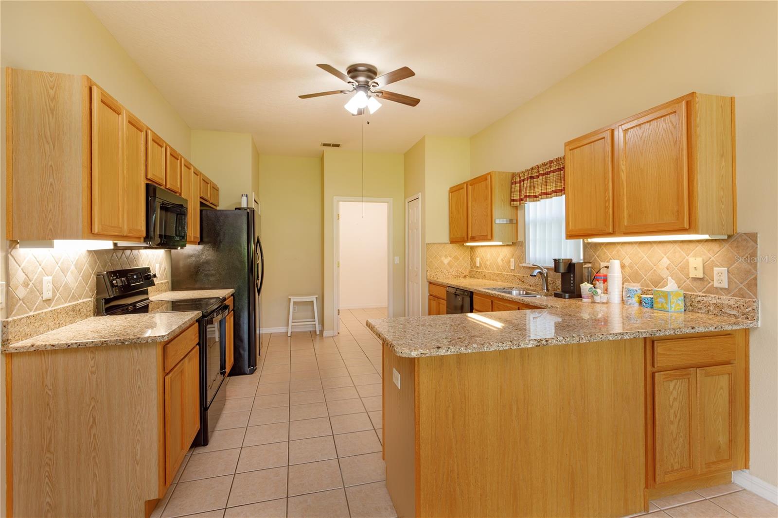 Image 4 of 39 For 24502 Parlange Court