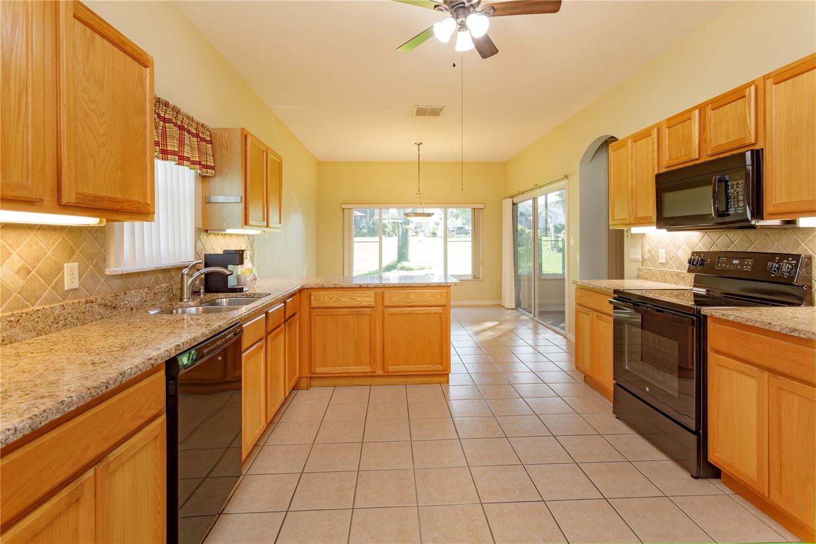 Image 7 of 39 For 24502 Parlange Court