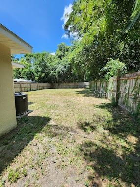 Image 2 of 12 For 2329 Myer Avenue 2