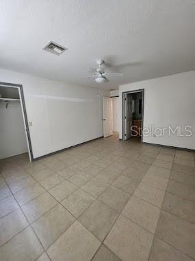 Image 7 of 12 For 2329 Myer Avenue 2