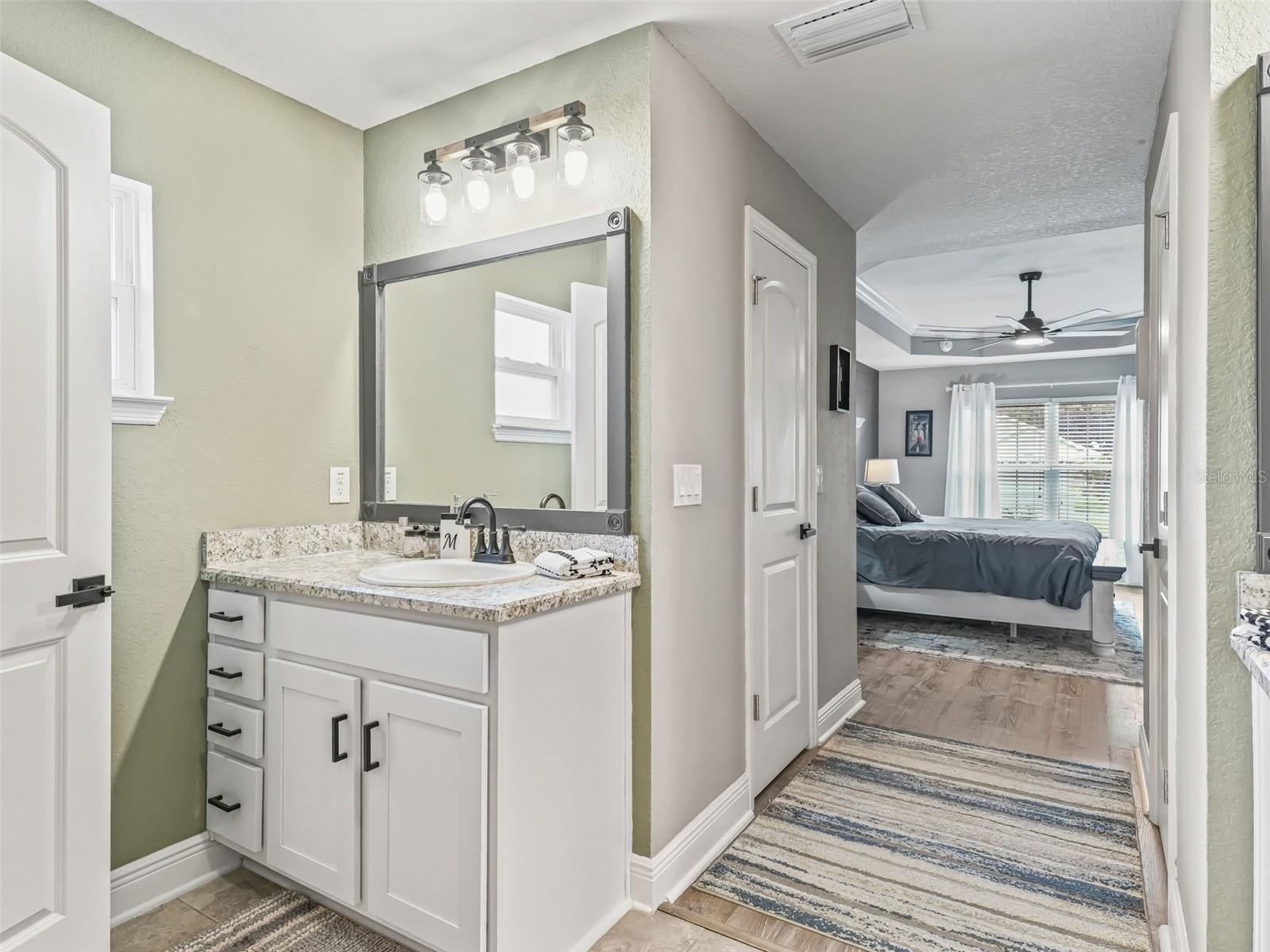 Image 20 of 36 For 9806 Pepper Tree Place