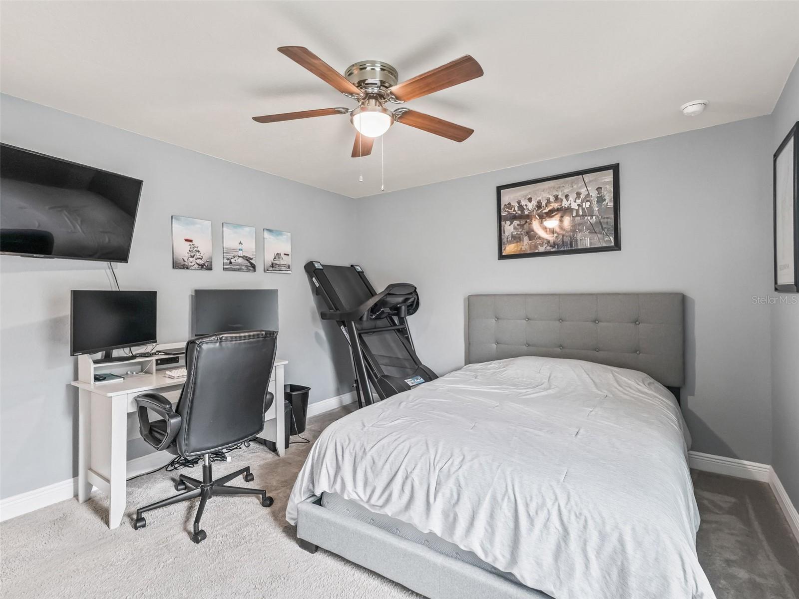 Image 22 of 36 For 9806 Pepper Tree Place
