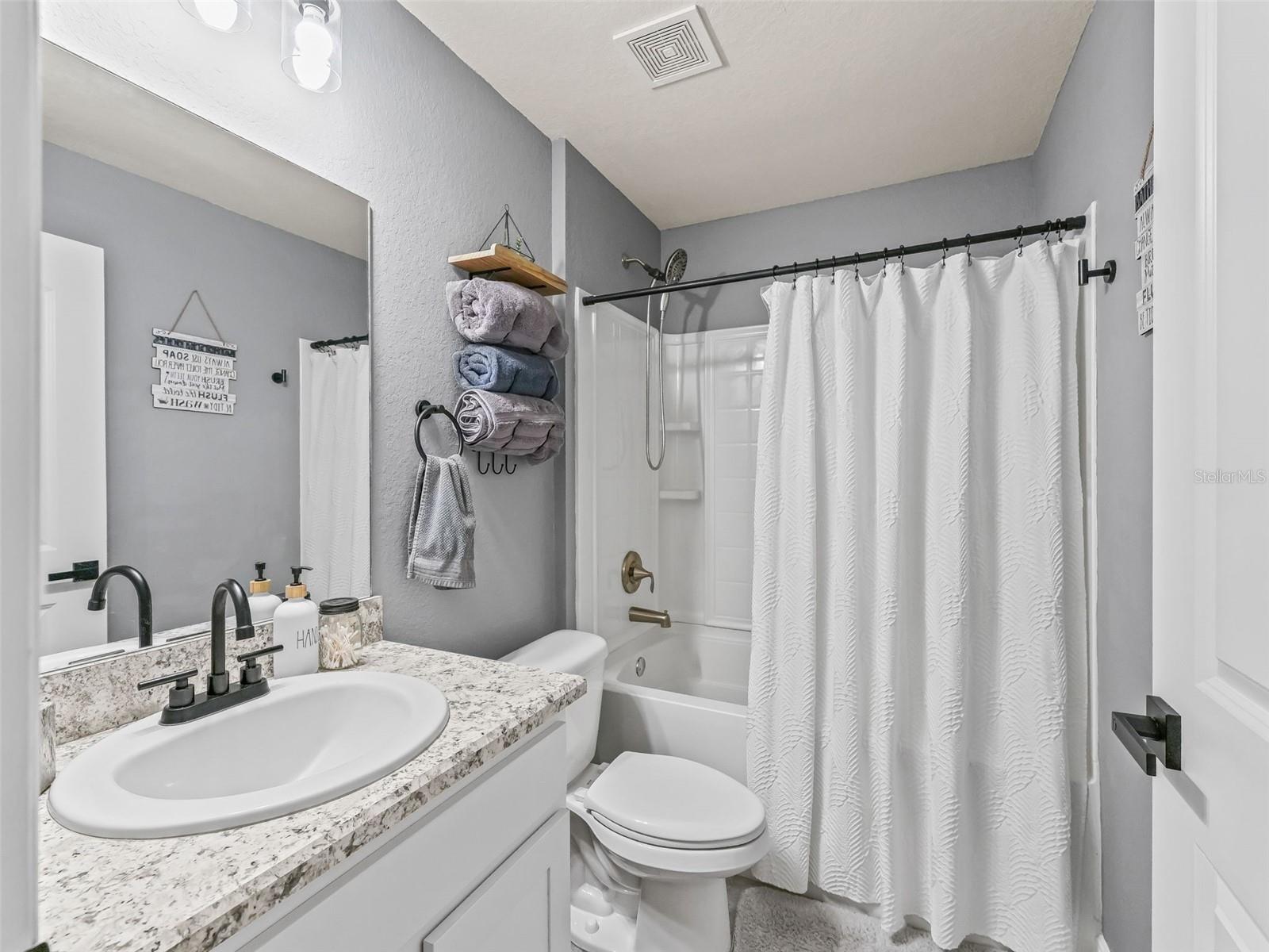 Image 24 of 36 For 9806 Pepper Tree Place