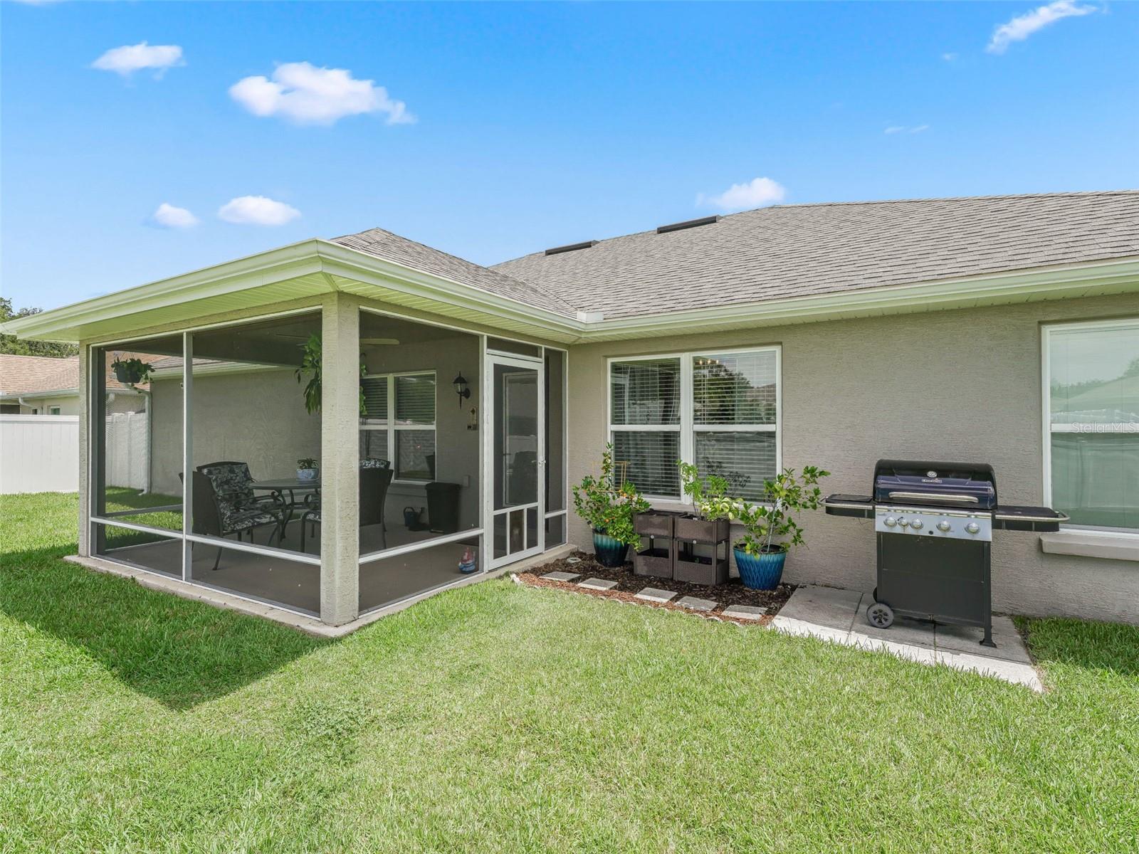 Image 29 of 36 For 9806 Pepper Tree Place