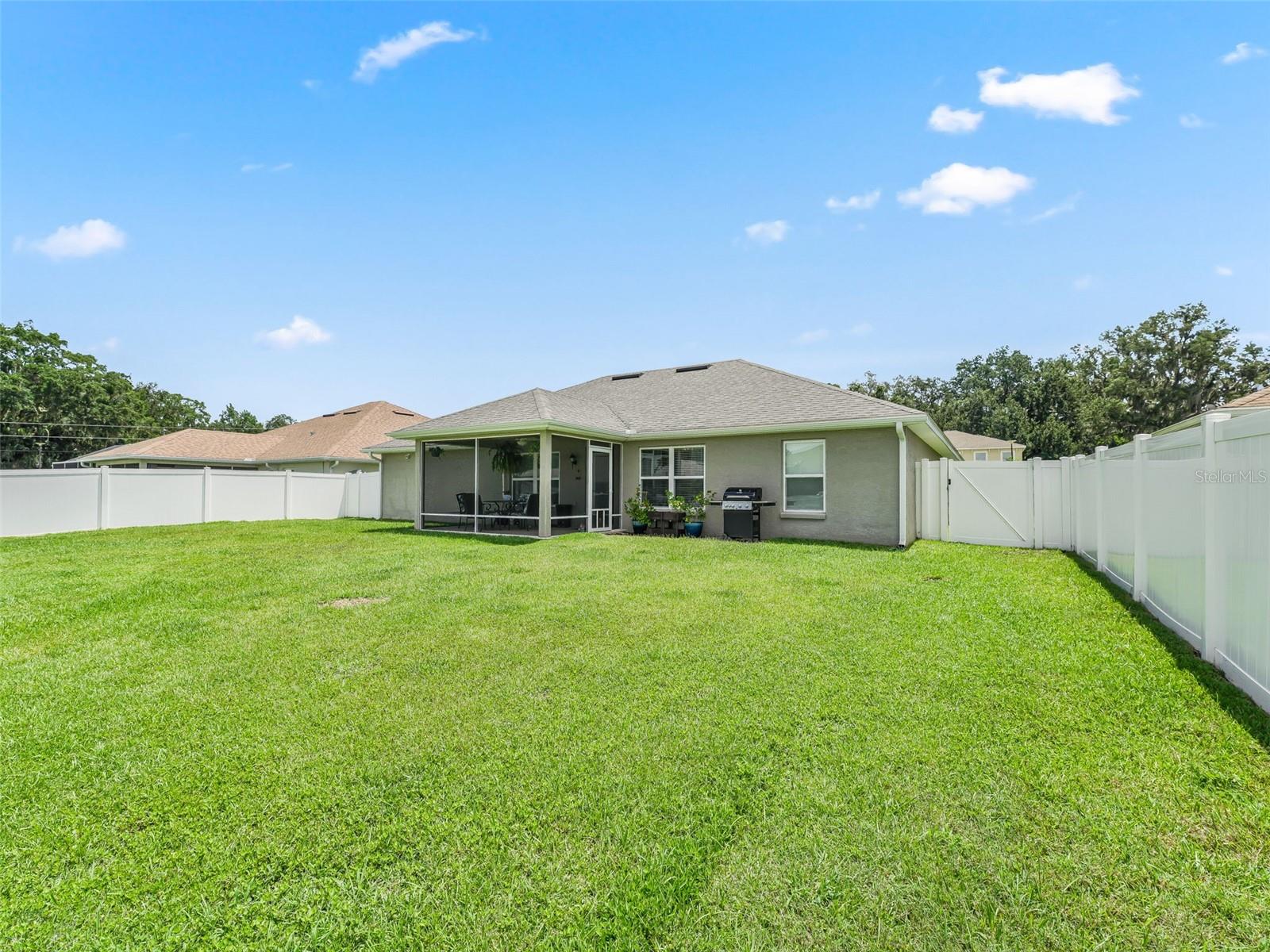 Image 31 of 36 For 9806 Pepper Tree Place