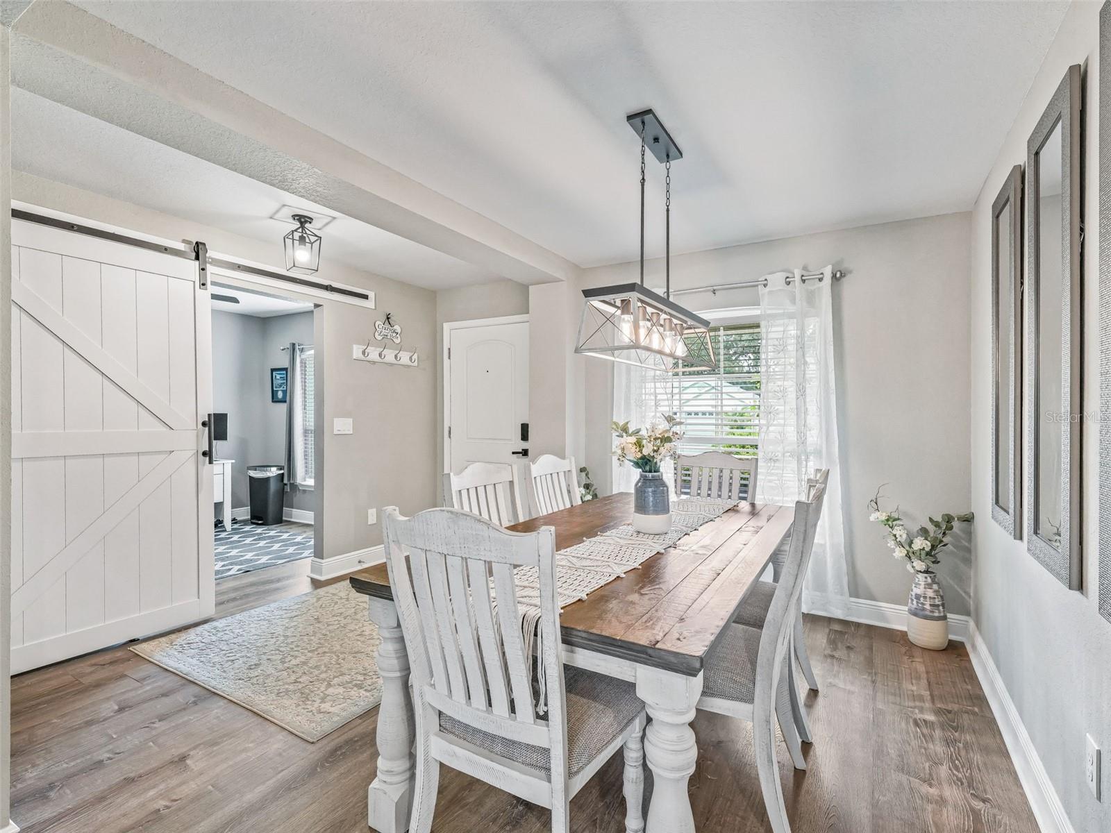 Image 7 of 36 For 9806 Pepper Tree Place