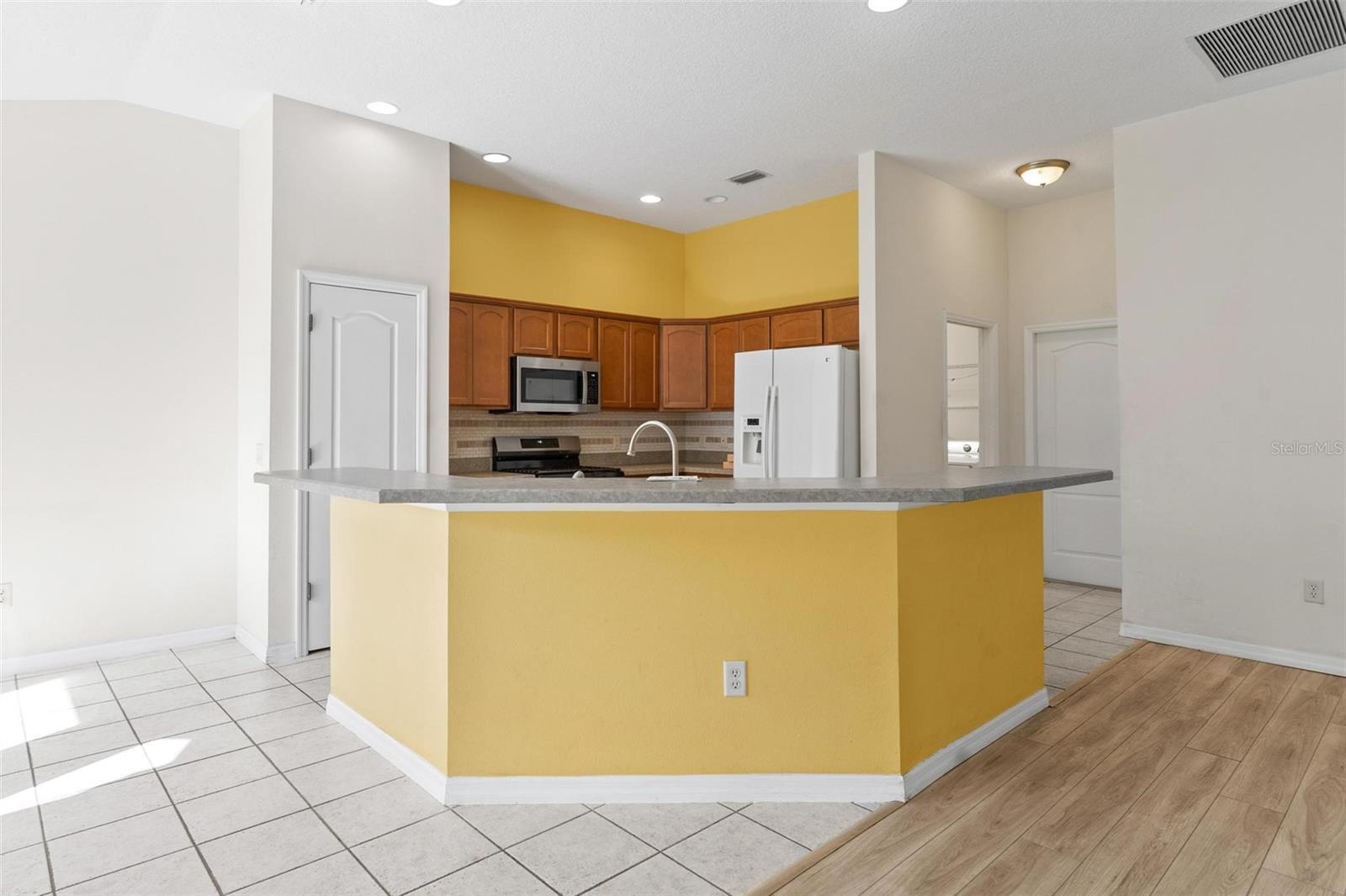 Image 11 of 44 For 471 Gaskin Lane