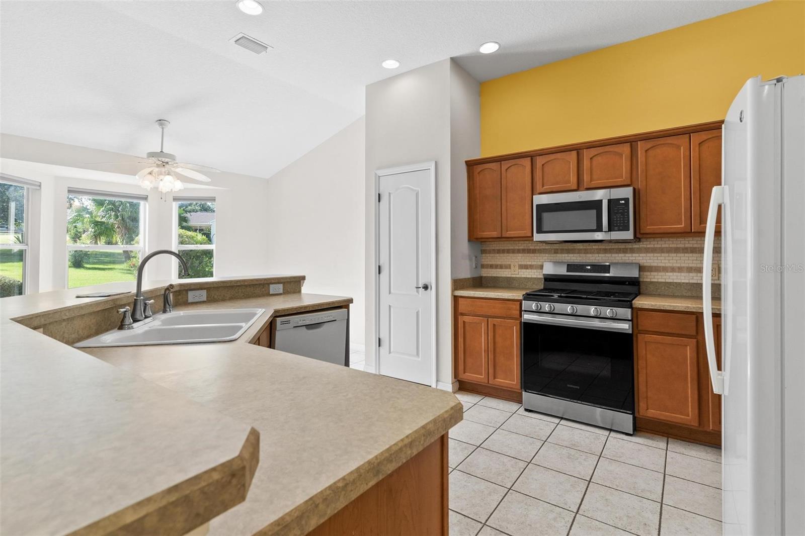 Image 12 of 44 For 471 Gaskin Lane