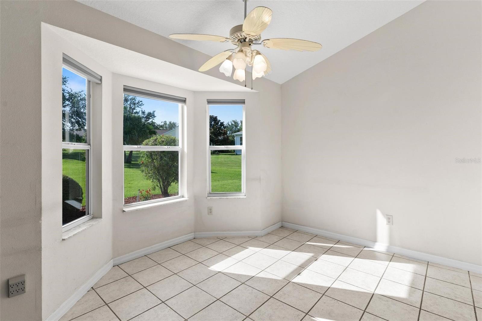 Image 16 of 44 For 471 Gaskin Lane