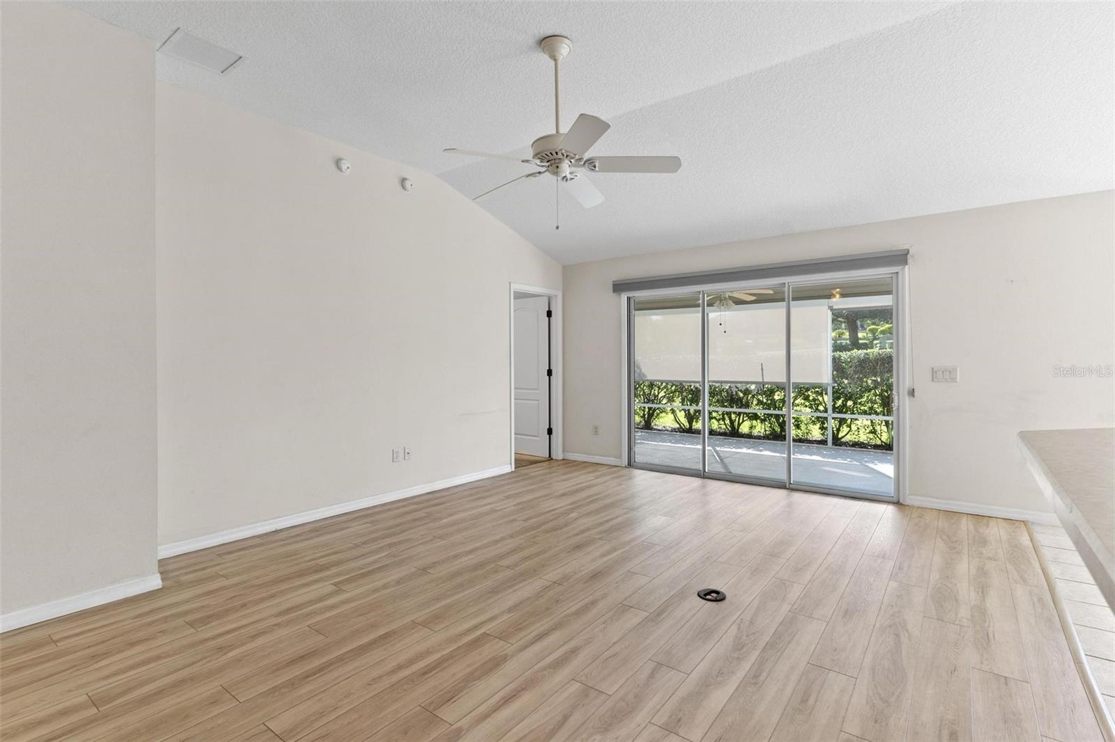 Image 8 of 44 For 471 Gaskin Lane