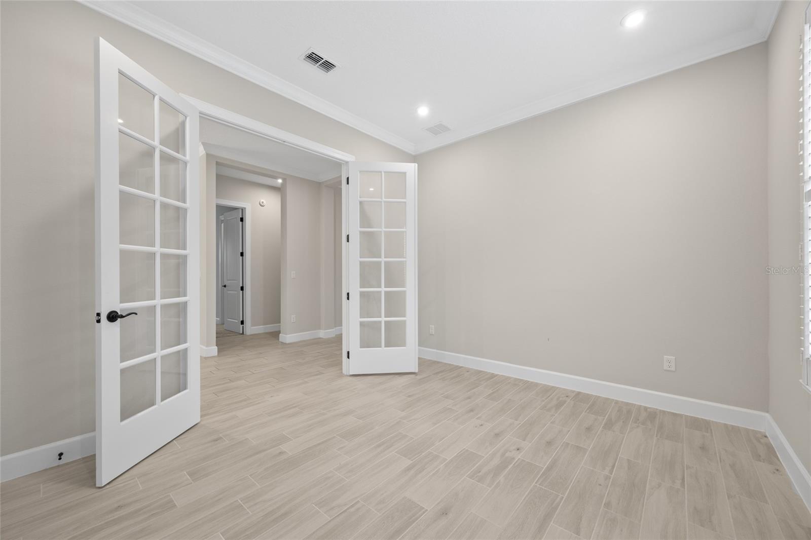 Image 20 of 63 For 1339 Zeek Ridge Street