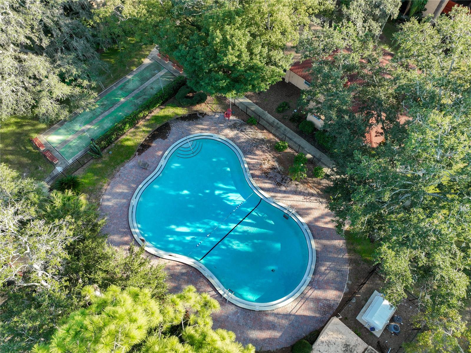 Image 25 of 38 For 2860 Powers Drive 10