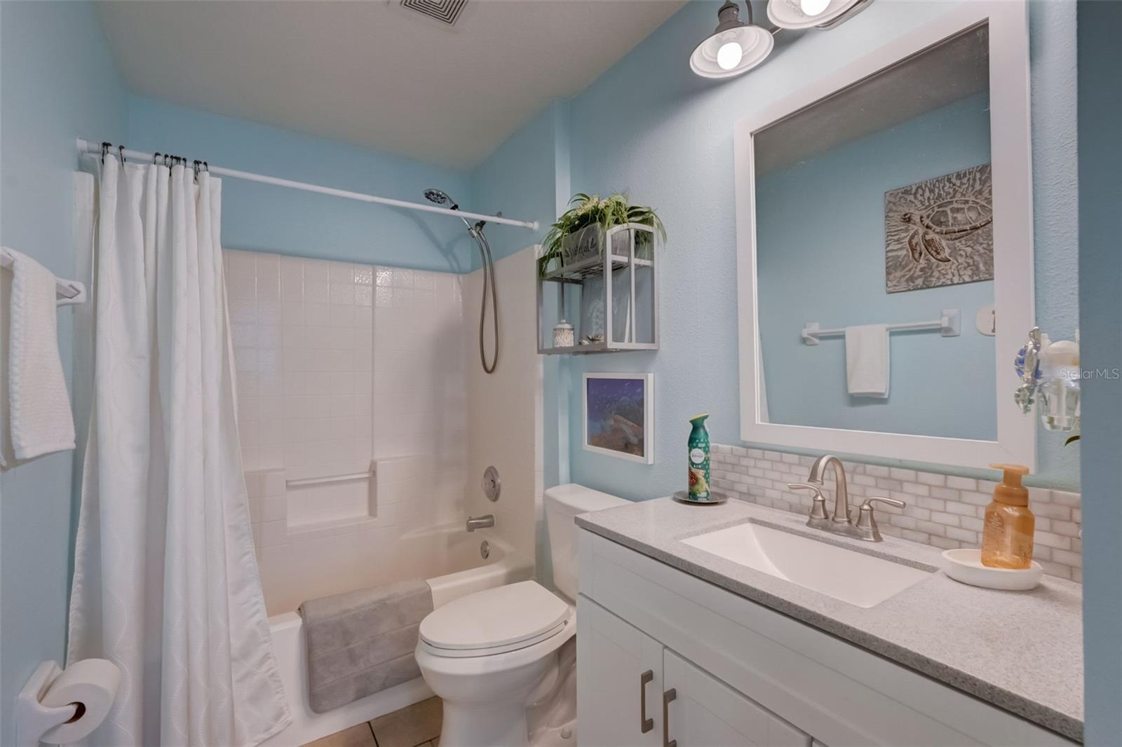 Image 15 of 20 For 2236 Lake Pointe Circle