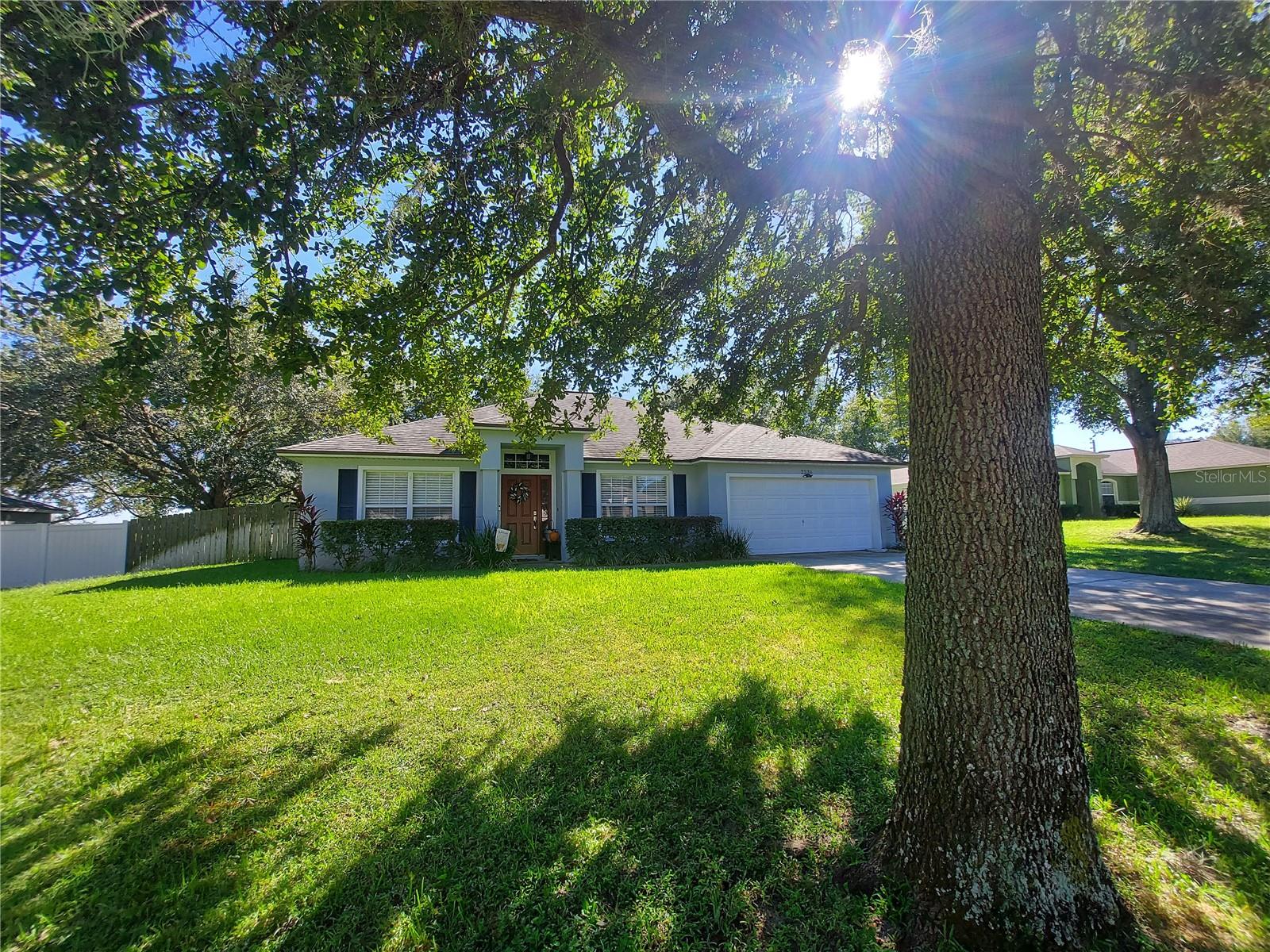 Image 2 of 20 For 2236 Lake Pointe Circle