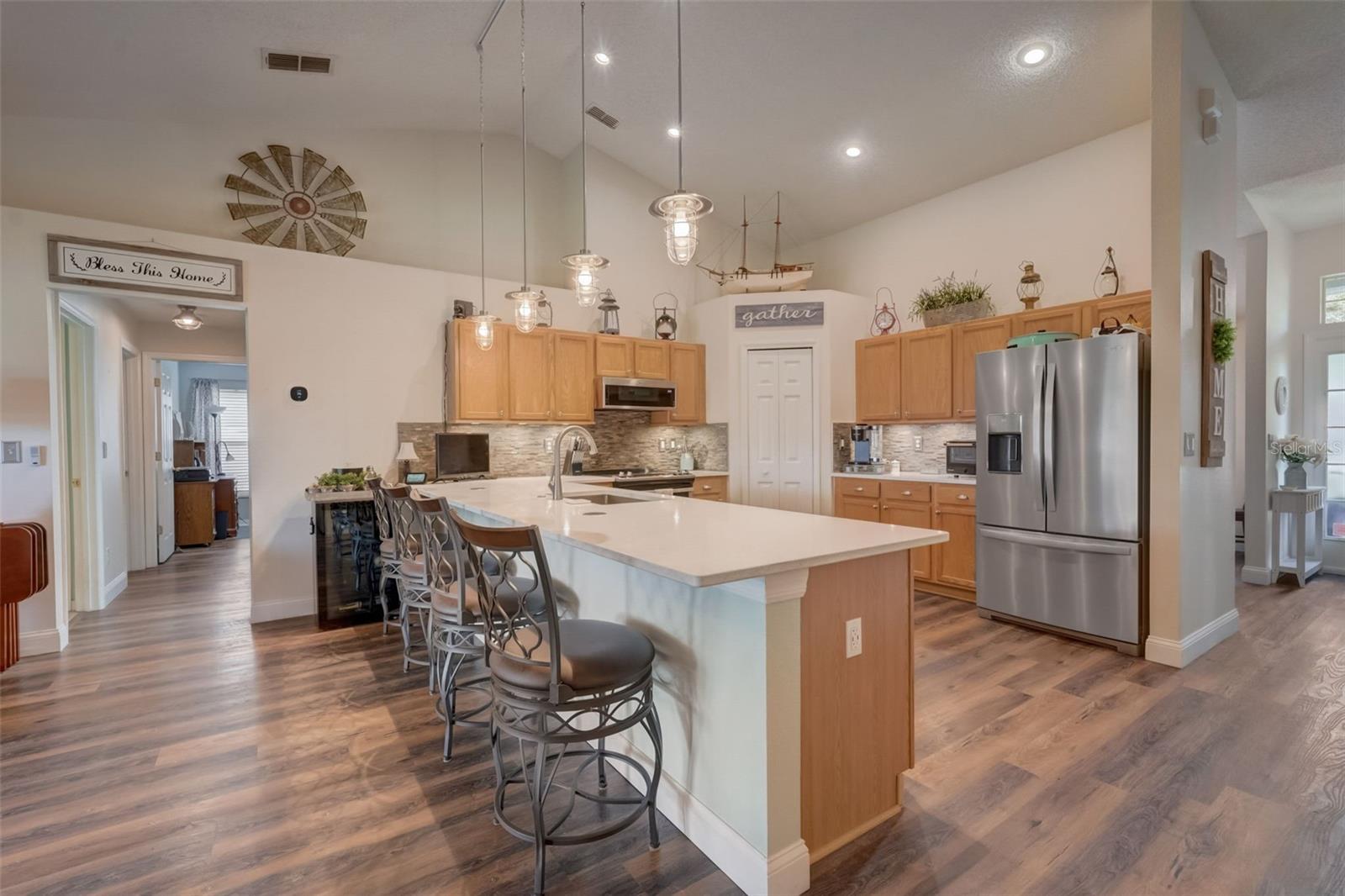 Image 7 of 20 For 2236 Lake Pointe Circle